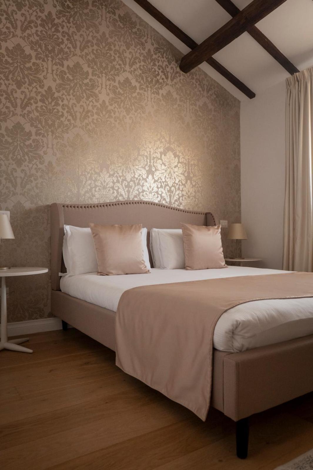 The Place Home Rome Bagian luar foto