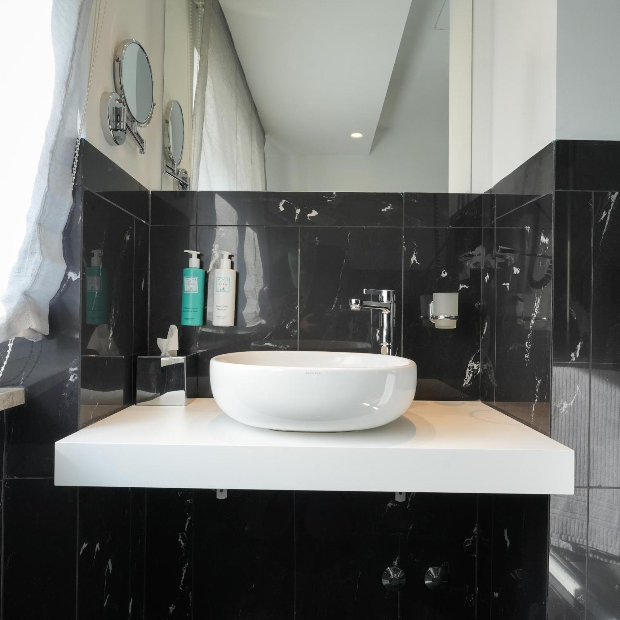 The Place Home Rome Bagian luar foto